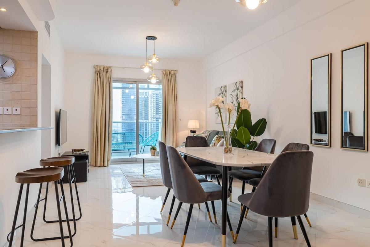 2 Bedroom Apartment I Marina Diamond 4 I Close To Metro Dubai Exterior foto
